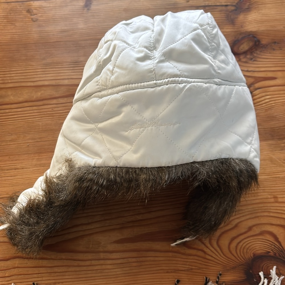 Eddie Bauer White and Brown Quilted Trapper Hat - Picture 5 of 5